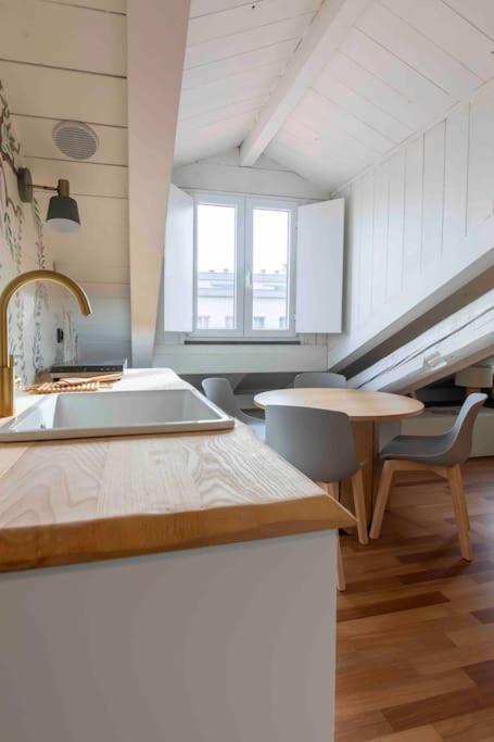 Appartement La Tana Del Bianconiglio - Rabbit Hole Milan